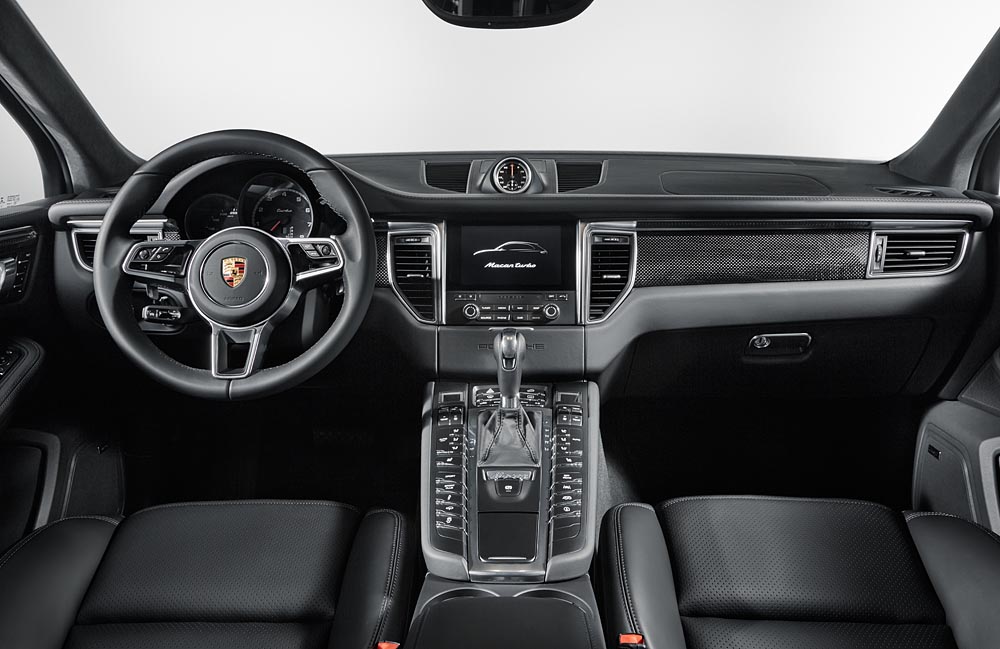 Macan Turbo with Performance Package Interior