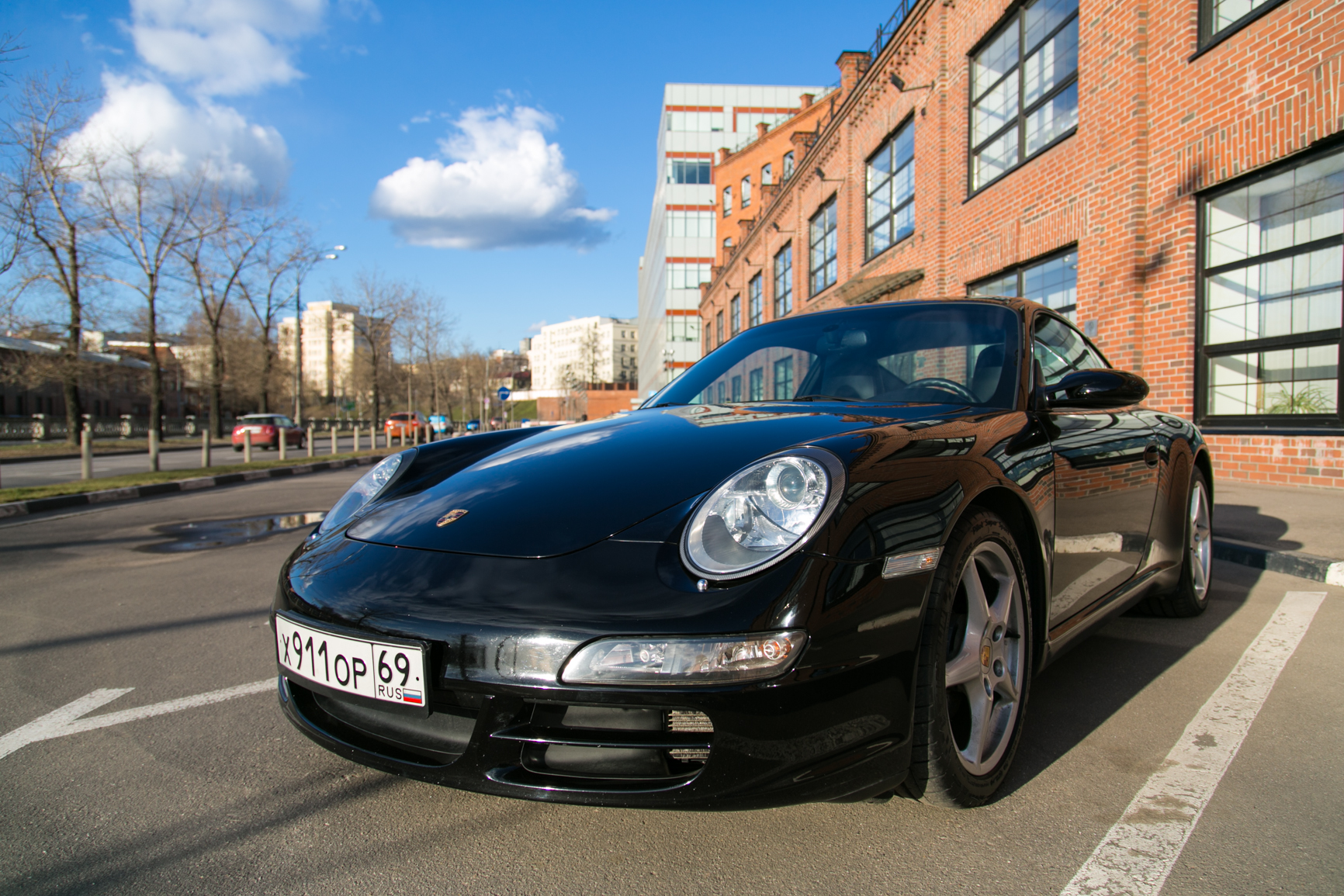 Porsche Carrera 4